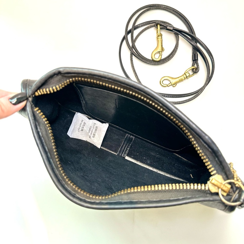 ✅Sold✅ Vintage Coach 1970s NYC Leatherware Basic Shoulder Bag #9455 - Picture 6 of 13